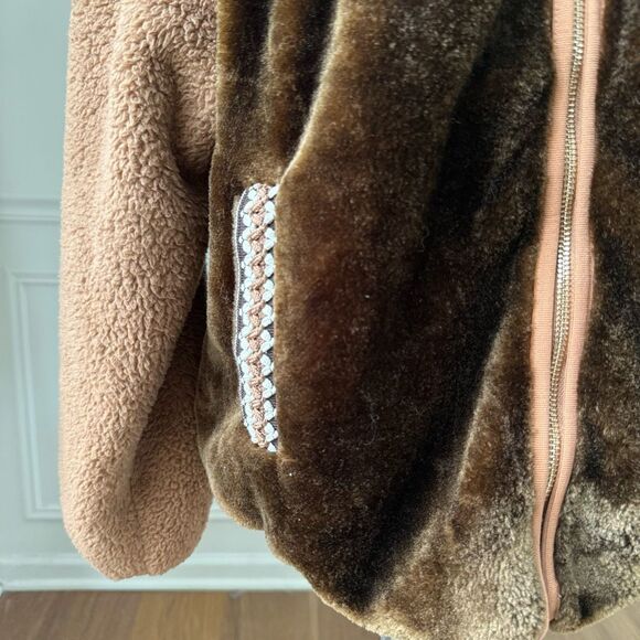 UGG Marlene Heritage Braid High Pile Fleece Jacket Chestnut Heritage Brown $198 - Picture 9 of 9